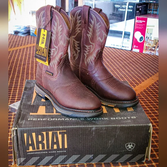 Ariat Men's Workboots-New in Box size 8D